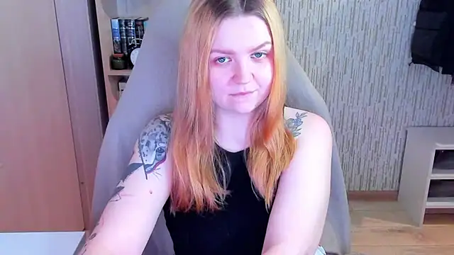 Snapshot of AnitaXVine chatting on 02-18-26, 06:04 AnitaXVine online show from 02-18-26, 06:04