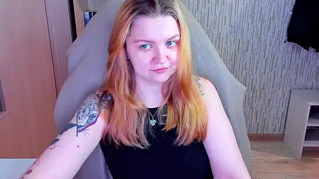 Snapshot of AnitaXVine chatting on 02-24-26, 05:44 AnitaXVine online show from 02-24-26, 05:44