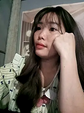 Snapshot of Girl-crazy1 chatting on 02-15-26, 12:07 Girl-crazy1 online show from 02-15-26, 12:07