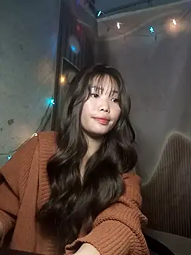 Snapshot of Girl-crazy1 chatting on 02-24-26, 02:31 Girl-crazy1 online show from 02-24-26, 02:31