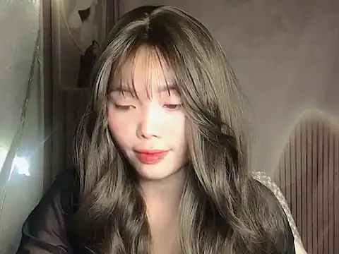 Snapshot of Girl-crazy1 chatting on 02-25-26, 08:18 Girl-crazy1 online show from 02-25-26, 08:18