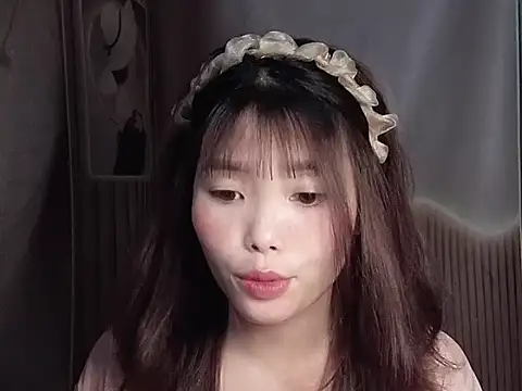 Snapshot of Girl-crazy1 chatting on 03-01-26, 06:59 Girl-crazy1 online show from 03-01-26, 06:59