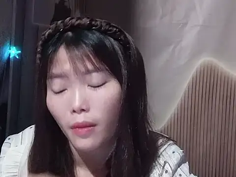 Girl-crazy1 online show from 03-08-26, 09:18