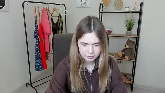 EleanorConnerr online show from 02-13-26, 02:35