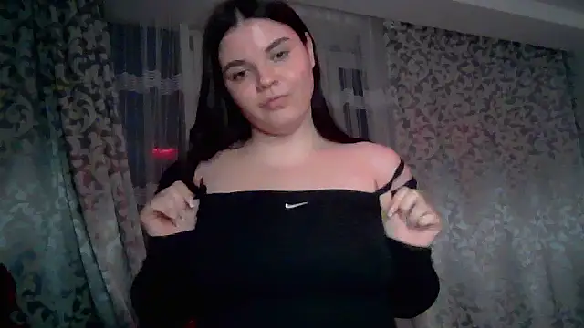 Snapshot of VictoriaPricee chatting on 02-28-26, 03:57 VictoriaPricee online show from 02-28-26, 03:57