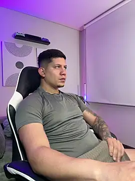  robertobaggioo online show from 03-16-26, 12:20