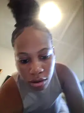 BootyCaramelxx online show from 04-06-26, 02:40