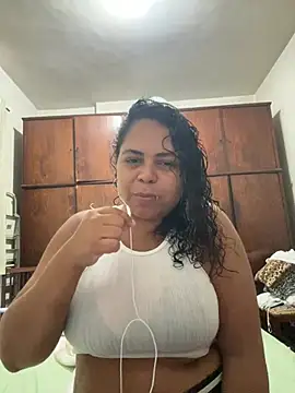 Snapshot of fromjungle chatting on 02-24-26, 11:30 fromjungle online show from 02-24-26, 11:30