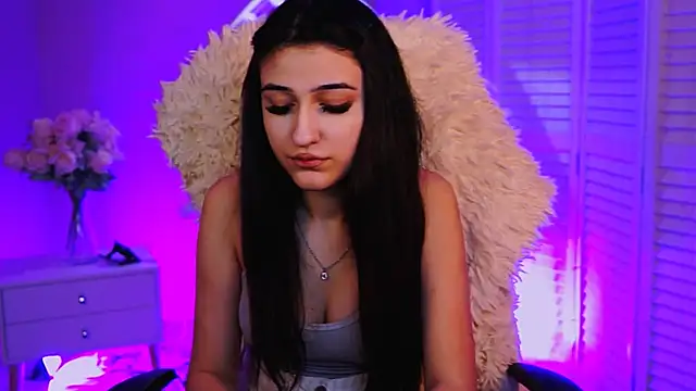 Snapshot of TerezaRobinson chatting on 02-23-26, 08:28 TerezaRobinson online show from 02-23-26, 08:28