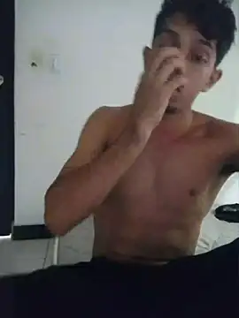 Snapshot of Noscay chatting on 03-27-26, 05:23 Noscay online show from 03-27-26, 05:23