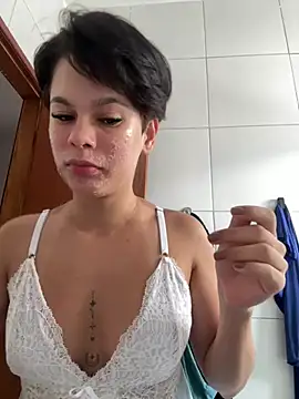 LissPerolaa online show from 07-17-26, 12:12