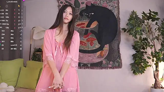 JanelBitther online show from 04-16-26, 08:09