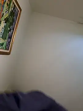 Snapshot of cetriolino chatting on 02-27-26, 03:45 cetriolino online show from 02-27-26, 03:45