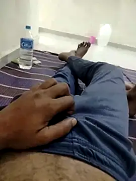 Snapshot of soni8850 chatting on 03-02-26, 06:37 soni8850 online show from 03-02-26, 06:37