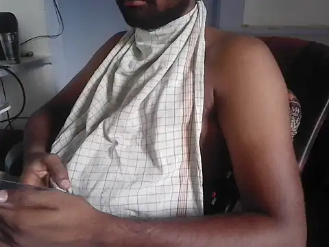 Snapshot of Tinku_1324 chatting on 07-08-26, 01:54 Tinku 1324 online show from 07-08-26, 01:54