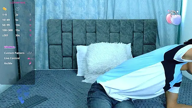 Snapshot of NicolasTorrez chatting on 02-26-26, 08:08 NicolasTorrez online show from 02-26-26, 08:08