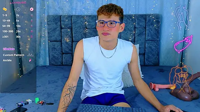 NicolasTorrez online show from 05-18-26, 04:07