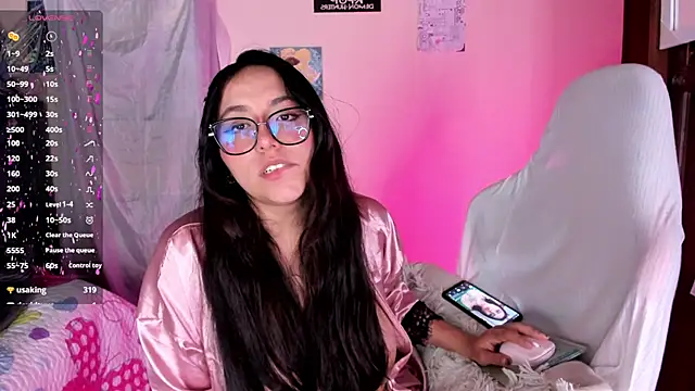 Snapshot of Hanna_Tm chatting on 03-02-26, 05:08 Hanna Tm online show from 03-02-26, 05:08