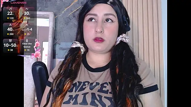 Hazumi Tsu online show from 03-25-26, 05:46