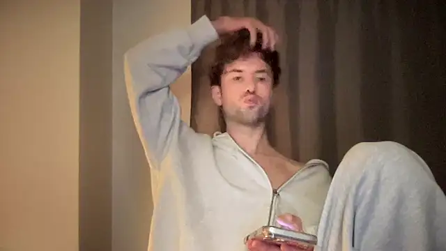 heyhoneyalex online show from 02-17-26, 06:03