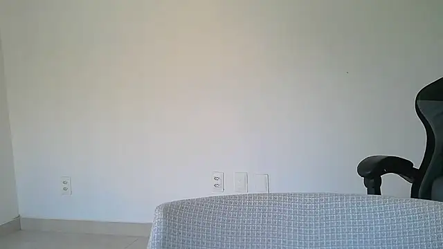 Snapshot of cleopriv00 chatting on 07-29-26, 09:29 cleopriv00 online show from 07-29-26, 09:29