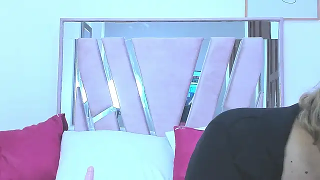 DariaLuca online show from 03-27-26, 11:43