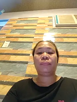 squirtshantal online show from 10-28-25, 12:25