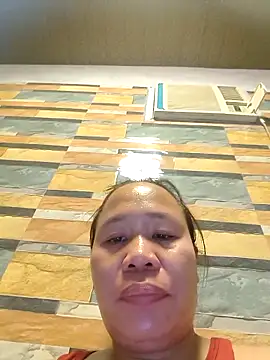 squirtshantal online show from 11-30-25, 05:33