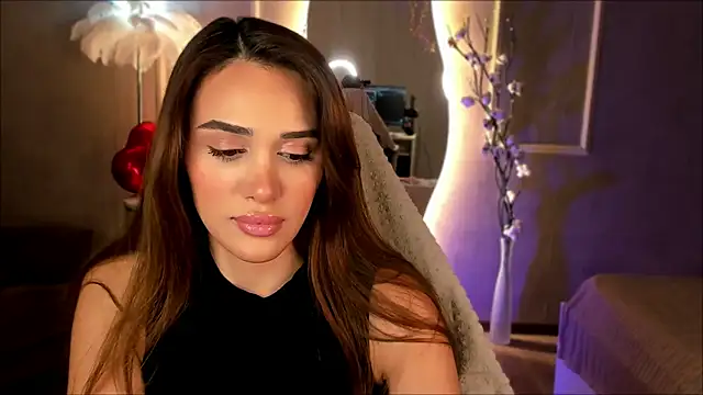 Snapshot of Kimberly_Chapman chatting on 02-17-26, 05:48 Kimberly Chapman online show from 02-17-26, 05:48