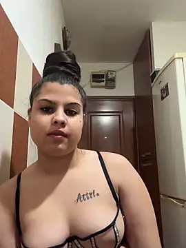 Snapshot of Vivike234 chatting on 02-22-26, 07:01 Vivike234 online show from 02-22-26, 07:01