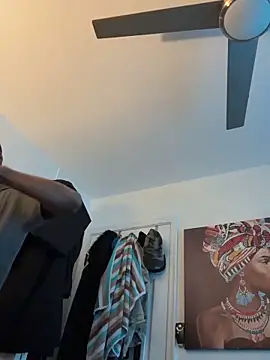 Snapshot of LP007 chatting on 02-24-26, 04:38 LP007 online show from 02-24-26, 04:38