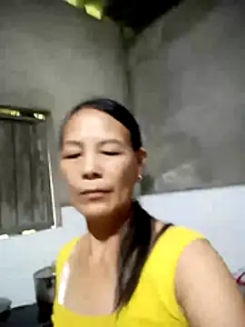 Snapshot of toyo_668 chatting on 07-09-26, 03:43 toyo 668 online show from 07-09-26, 03:43