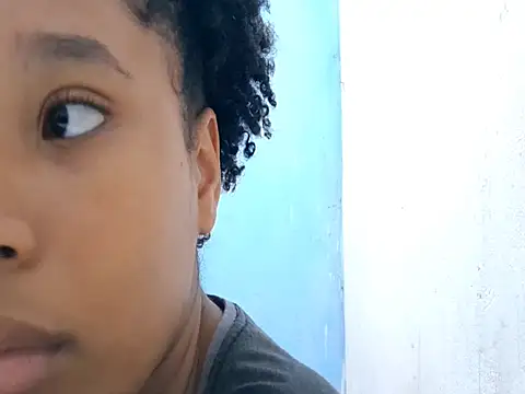 MadelynStamant online show from 03-25-26, 12:22