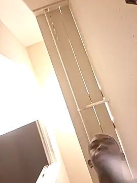 stressrliver88 online show from 03-22-26, 05:33