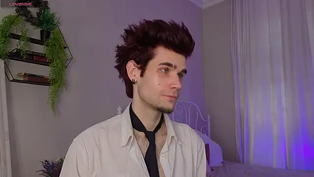 Snapshot of trevor_dreams chatting on 02-16-26, 10:33 trevor dreams online show from 02-16-26, 10:33