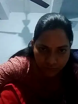 Snapshot of Anushka_Singh0 chatting on 03-05-26, 04:25 Anushka Singh0 online show from 03-05-26, 04:25