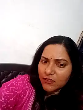 Snapshot of Anushka_Singh0 chatting on 03-16-26, 06:06 Anushka Singh0 online show from 03-16-26, 06:06