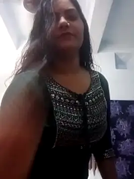 Snapshot of Anushka_Singh0 chatting on 03-19-26, 09:57 Anushka Singh0 online show from 03-19-26, 09:57