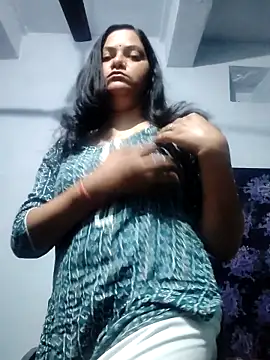 Snapshot of Anushka_Singh0 chatting on 03-24-26, 06:24 Anushka Singh0 online show from 03-24-26, 06:24