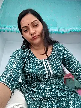 Snapshot of Anushka_Singh0 chatting on 03-27-26, 08:26 Anushka Singh0 online show from 03-27-26, 08:26