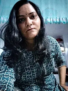 Snapshot of Anushka_Singh0 chatting on 03-29-26, 05:24 Anushka Singh0 online show from 03-29-26, 05:24