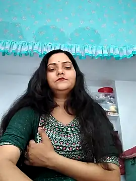 Snapshot of Anushka_Singh0 chatting on 04-04-26, 08:01 Anushka Singh0 online show from 04-04-26, 08:01
