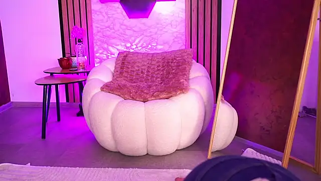 SashaLorrenz online show from 03-27-26, 08:09