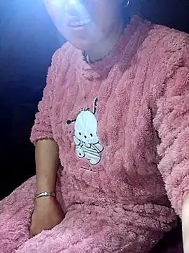 Snapshot of nelina_12345 chatting on 02-17-26, 01:13 nelina 12345 online show from 02-17-26, 01:13