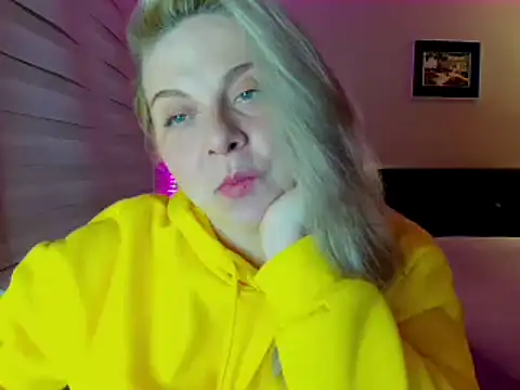 Snapshot of i_love_iva chatting on 02-22-26, 06:46 i love iva online show from 02-22-26, 06:46