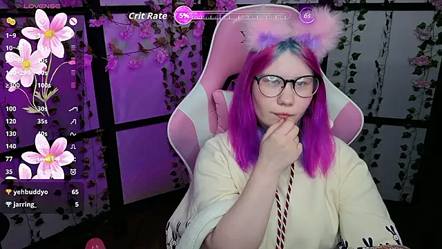 Snapshot of kitsune_little chatting on 03-11-26, 11:22 kitsune little online show from 03-11-26, 11:22