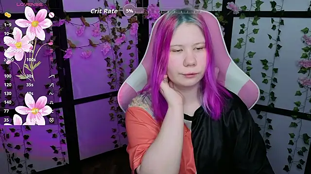 Snapshot of kitsune_little chatting on 03-15-26, 03:45 kitsune little online show from 03-15-26, 03:45