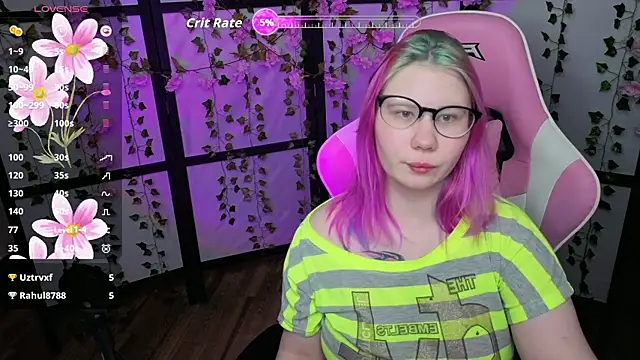 Snapshot of kitsune_little chatting on 03-23-26, 09:52 kitsune little online show from 03-23-26, 09:52