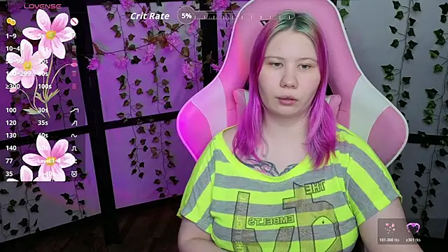 Snapshot of kitsune_little chatting on 03-25-26, 06:36 kitsune little online show from 03-25-26, 06:36