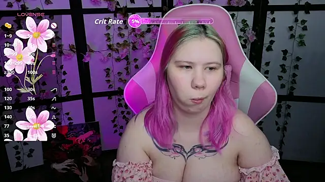 Snapshot of kitsune_little chatting on 04-04-26, 10:13 kitsune little online show from 04-04-26, 10:13